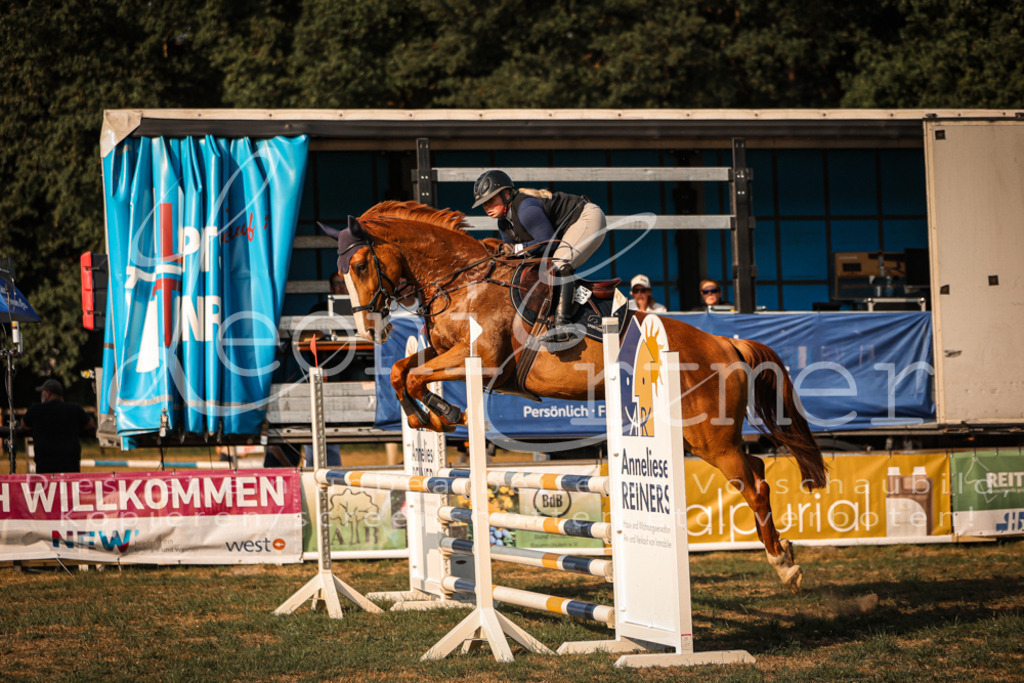 18.FrSpA00064 | Leoni Ertmer Photography - Realisiert mit Pictrs.com