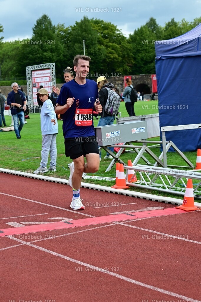 2026-08-23_Sparkassenlauf_HM_RM_002104 | Die Fotografen - Realisiert mit Pictrs.com