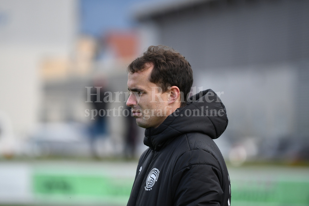 SpVgg Plattling | Johannes Wittenzellner (Trainer SpVgg Plattling) - Realisiert mit Pictrs.com