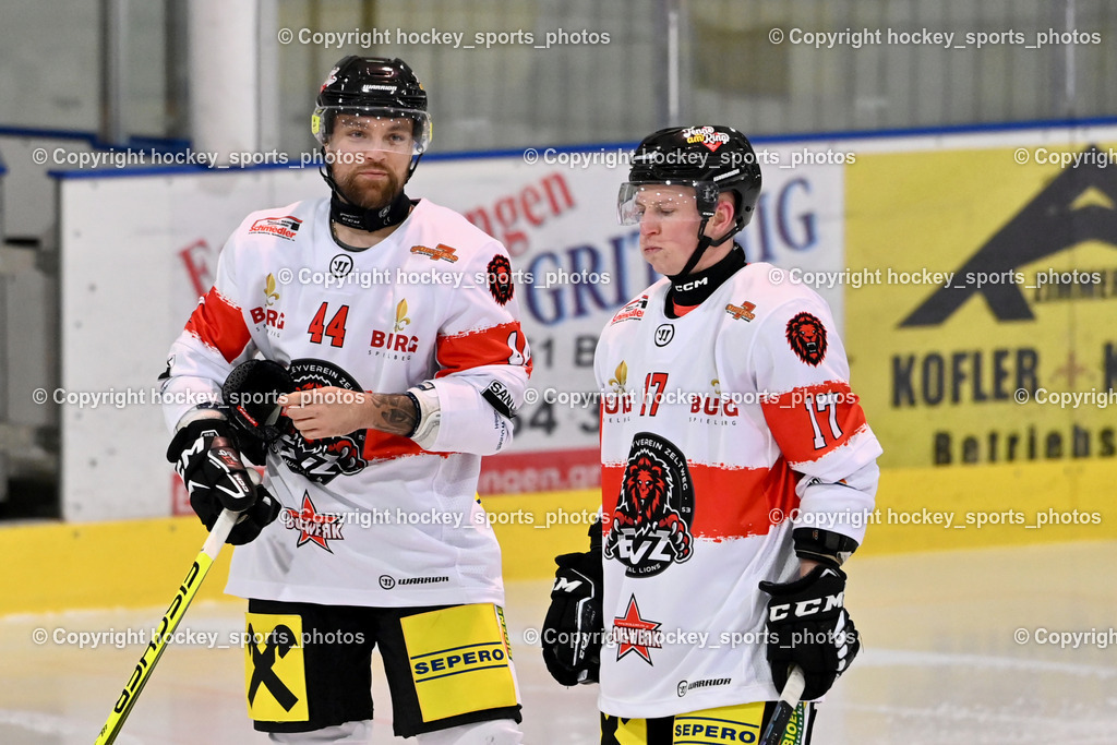 ESC SPARKASSE STEINDORF vs. EV ZELTWEG MURTAL LIONS | #17 Logar Miha EV ZELTWEG MURTAL LIONS, #44 Selan Maks EV ZELTWEG MURTAL LIONS, ESC SPARKASSE STEINDORF vs. EV ZELTWEG MURTAL LIONS, ESC SPARKASSE STEINDORF vs. EV ZELTWEG MURTAL LIONS am 27.12.2025 in Steindorf (Ossiachersee Halle), Austria, (Photo by Bernd Stefan)