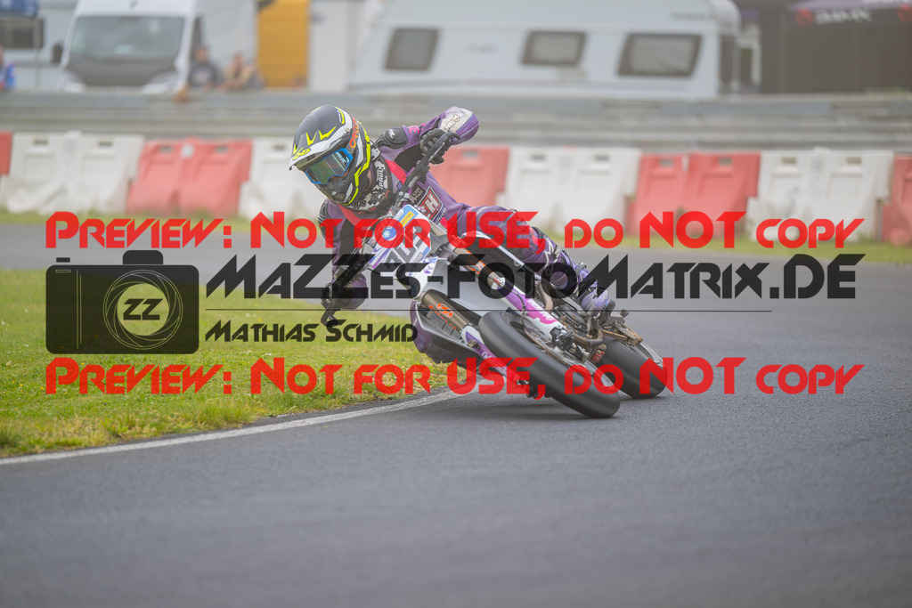 MaZZes-Fotomatrix-20260508-55590 | G4