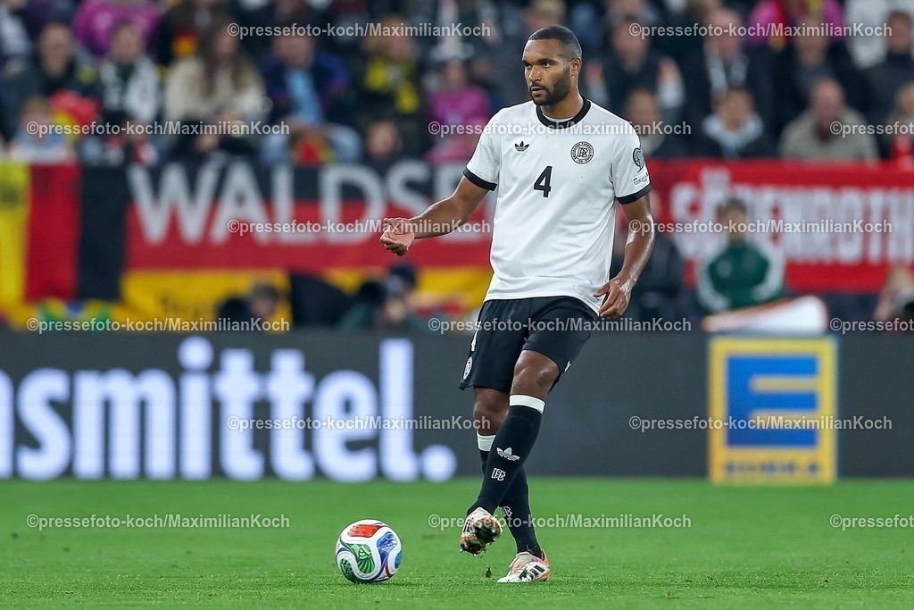 DFB10102501092 | 10.10.2025, Fußball, Länderspiel, Deutschland - Luxemburg, UEFA WM-Qualifikation, 2025/2026, Gruppe A, PreZero Arena in Sinsheim: Jonathan Tah (GER #04) DFB regulations prohibit any use of photographs as image sequences and or quasi-video.