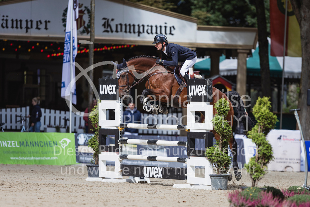 240912_OWLCh_SprPf-M-170 | Deine schönsten Turniermomente als professionelle Fotos! Entdecke hochwertige Pferdesport-Fotografie im Online-Shop. Jetzt Fotos finden & bestellen!