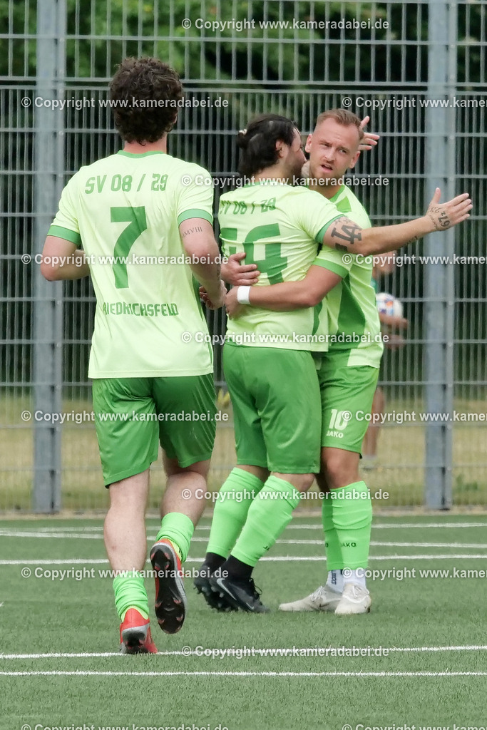 Fußball : Bezirksliga : SV 08/29 Friedrichsfeld - Alemannia Pfalzdorf am 30.05.2026 in Voerde Friedrichsfeld | Fußball : Bezirksliga : SV 08/29 Friedrichsfeld - Alemannia Pfalzdorf am 30.05.2026 in Voerde Friedrichsfeld - Realisiert mit Pictrs.com