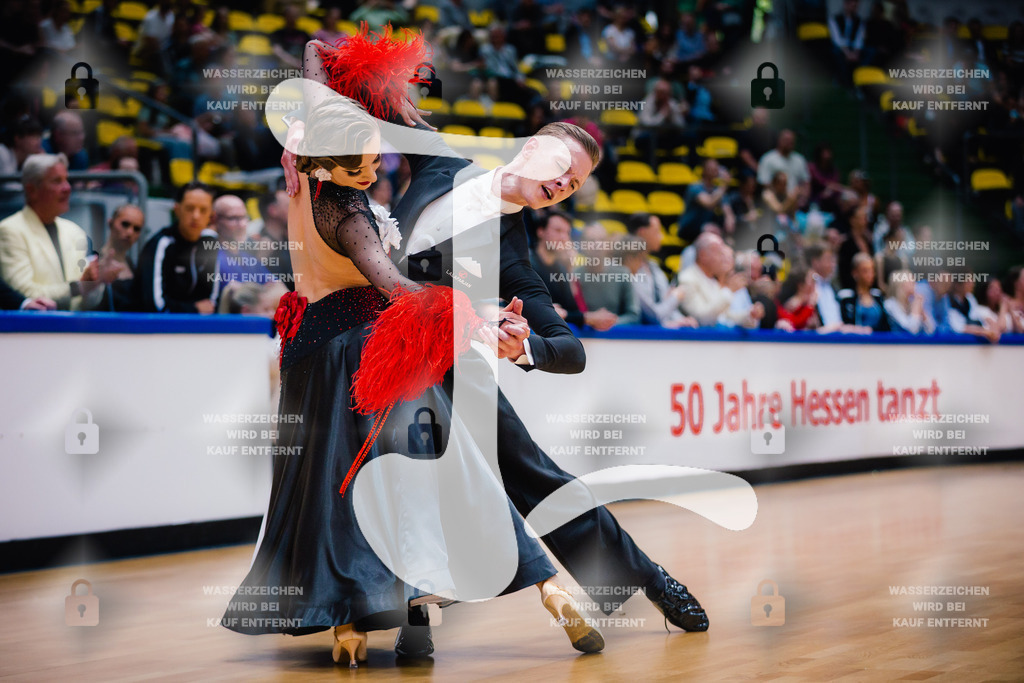 Hessen Tanzt WDSF International Open Standard 4th (48) Erik Kem _ Viktoria Grushevskaja (TTC München)-2025-05-17-0205 | Webshop for digital downloads and prints of dance sport, event & show photographer Julian Link - Realisiert mit Pictrs.com