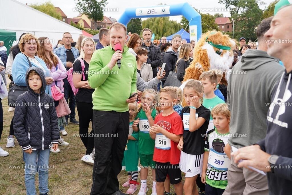 DSC05064 | Lichterlauf  - Realisiert mit Pictrs.com