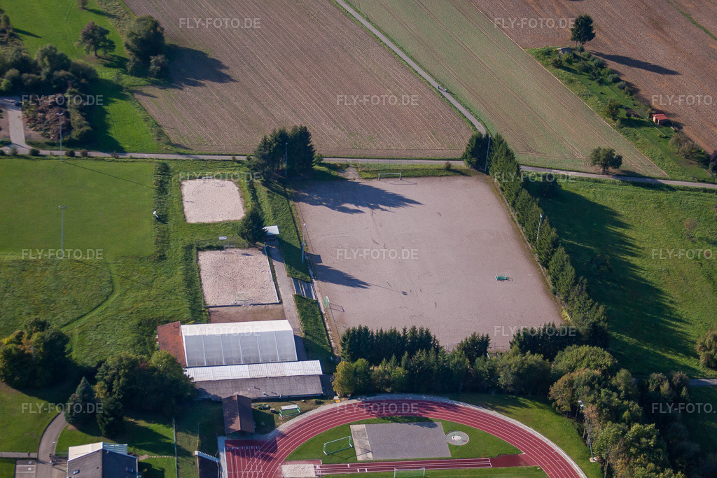 Luftbild: Sportgelände des SV-1899 eV Langensteinbach im Ortsteil Langensteinbach in Karlsbad im Bundesland Baden-Württemberg in Deutschland. Foto: IMG_45270.jpg vom 21.09.2011 durch Werner Riehm/FLY-FOTO.de