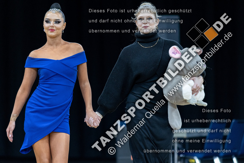 20240310-01741 | Hier finden Sie Tanz Bilder vom Latein und Standard Formationen tanzen. Sportbilder vom Tanzsport. Schöne Fotos und von Weltmeisterschaft, Europameisterschaft, Bundesliga, Regionalliga, Oberliga und Landesliga sowie von GOC Stuttgart, DanceComp, WM Bremen