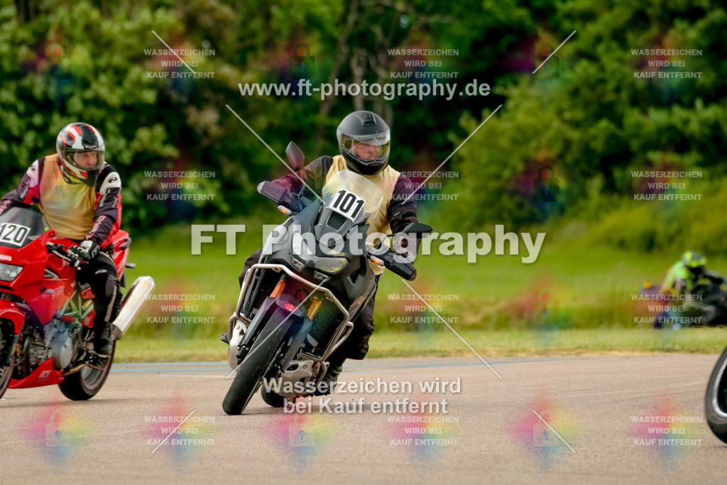 _7D21568 | Hier findet Ihr Bilder von Touristenfahrten auf der Nürburgring Nordschleife oder von anderen Veranstaltungen die ich besucht habe. Viel Spass beim Durch Schauen 