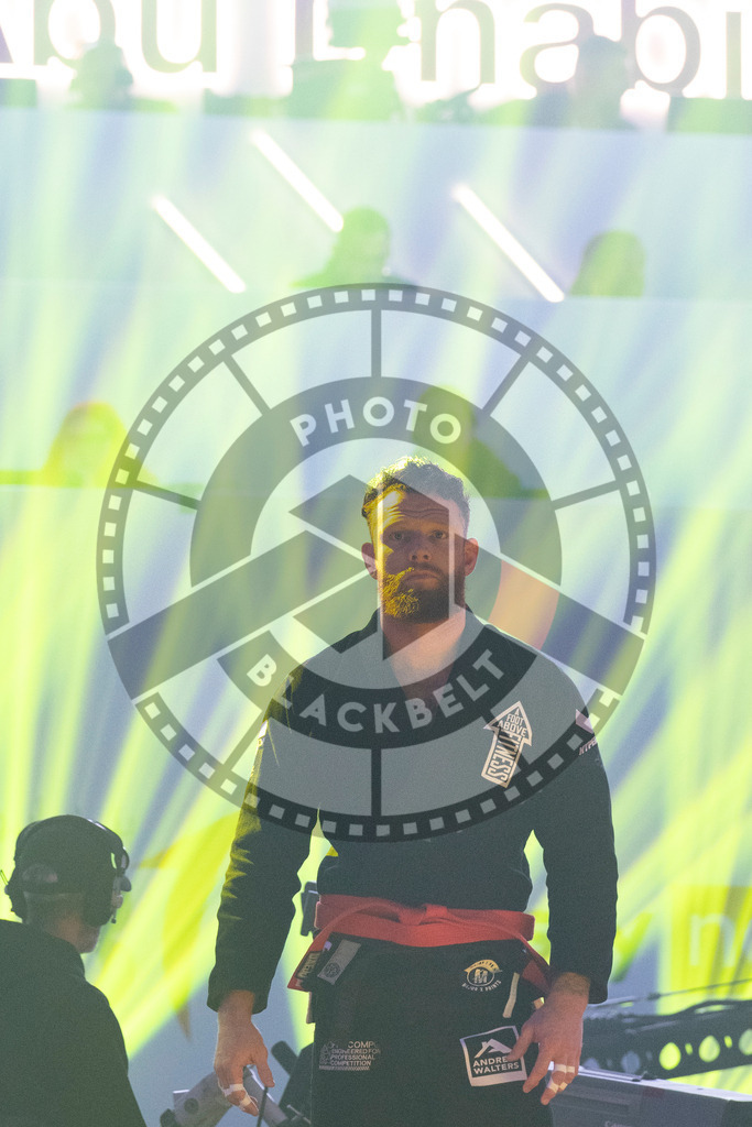 20231109PBB3066 | Fighters compete during the AJP World Professional Championship in the Mubadala Arena in Abu Dhabi, Arab United Emirates, on November 9, 2023.