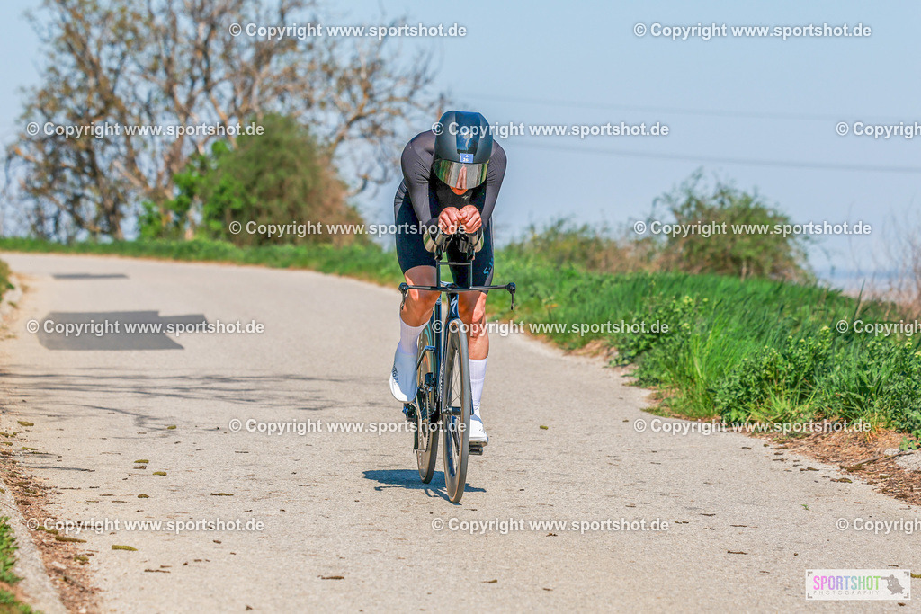 223_AR7_3948 | Neusiedlersee Radmarathon 2026@sportshot_your_pictrs #yourpictures#roadtowm2029 #nrm #neusiedlerseeradmarathon #neusiedlersee #neusiedlerseetourismus #burgenland #mörbisch #nrm26 #burgenlandtourismus #voglundco #poweredbyburgenlandtourismus #radsport #rad #marathon #ucigranfondo #visitburgenland #ucigranfondoworldseries