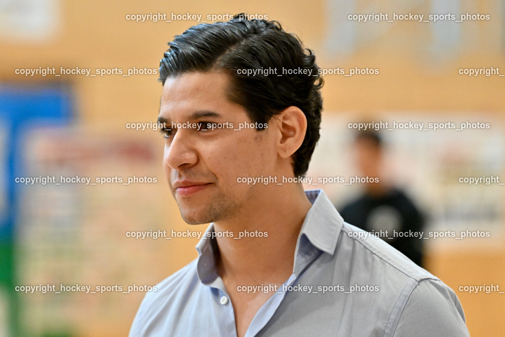 SC Ferlach vs. ALPLA HC Hard 2.3.2024 | Stadtrat Ferlach Dominic Keuschnig, SC Ferlach vs. ALPLA HC Hard 2.3.2024, SC Ferlach vs. ALPLA HC Hard am 02.03.2024 in Ferlach (Ballspielhalle Ferlach), Austria, (Photo by Bernd Stefan)