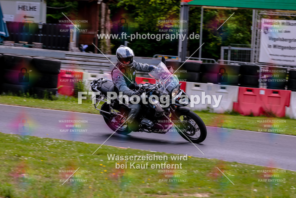 MotoTeamVBK-20991 | Hier findet Ihr Bilder von Touristenfahrten auf der Nürburgring Nordschleife oder von anderen Veranstaltungen die ich besucht habe. Viel Spass beim Durch Schauen 