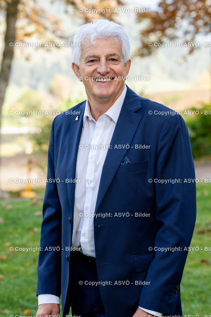 Hubert Piegger_ ASVÖ Tirol-1 | 19.10.2024, Aigen im Ennstal, AUT, ASVÖ, Porträt Bilder Bundesvorstandsitzung 2024 im Imlauer Hotel Schloss PichlarnHubert Piegger©ASVÖ / Harald Dostal  - Realisiert mit Pictrs.com