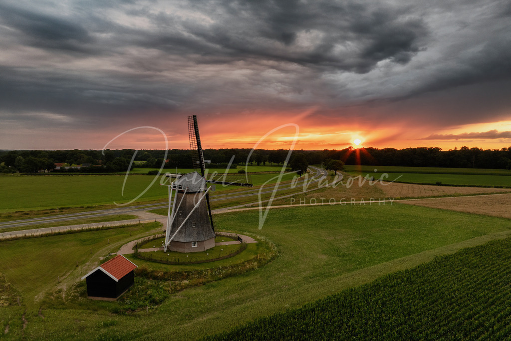 Eschmolen | Sonnenuntergang bei der Eschmolen in Delden