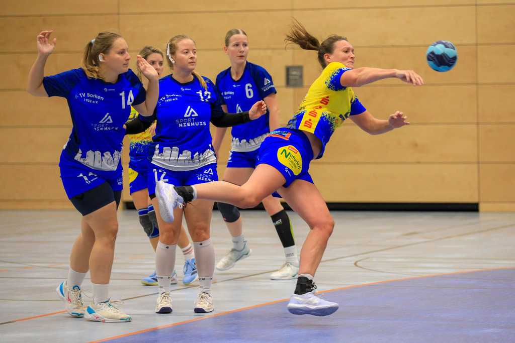 TvBorkenIII_SVN_161125_243 | Bildergalerie von Sport-Ereignissen aber auch von weiteren spannenden Dingen - nicht nur vom Niederrhein. In Anlehnung an den bekannten Spruch von Hanns Dieter Hüsch heißt das Motto: "Niederrhein ist überall".  - Realisiert mit Pictrs.com