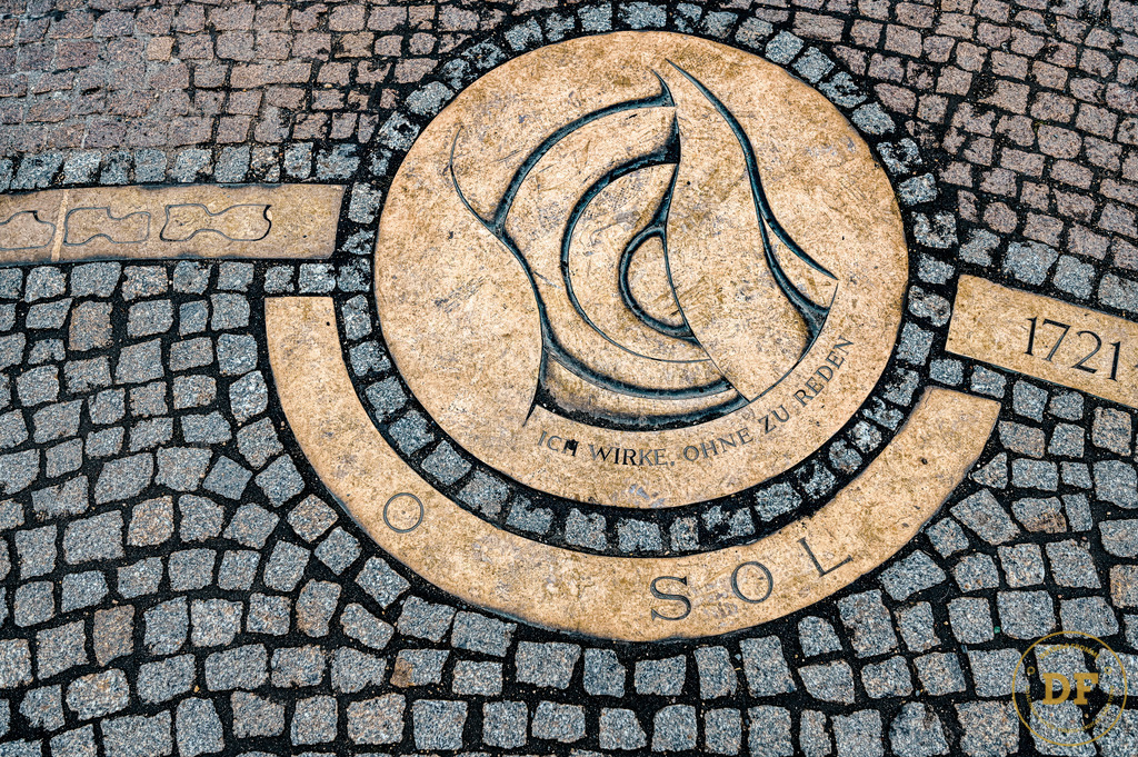 500-Sol-golden-no-logo | Geschenke, Wandbilder und Accessoires mit Motiven aus Dresden und anderen schönen Orten zur Verschönerung Deines zu Hauses und zum verschenken gewünscht? Wähle Deine Lieblingsbild auf dem Produkt Deiner Wahl. 