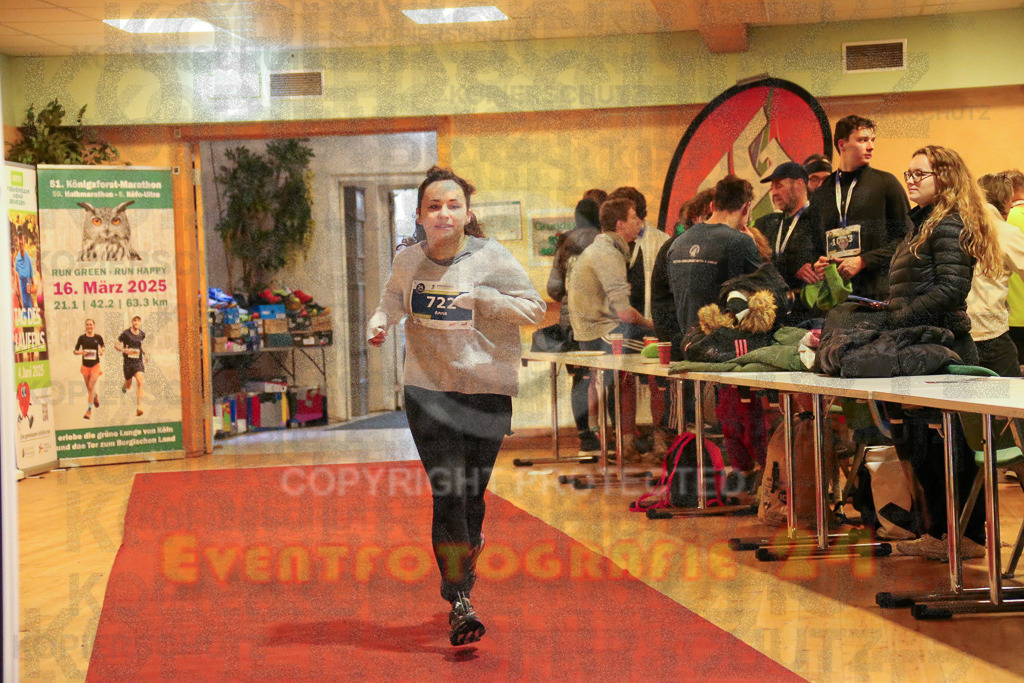241208_1156_EX1_7009 | Sportfotografie im Rhein-Sieg Kreis, Köln, Bonn, NRW, Rheinland Pfalz, Hessen, etc. Unser Tätigkeitsfeld umfasst den Laufsport vom Volkslauf über den Marathon, Duathlon, Triathon bis zum Ultralauf wie Kölnpfad Ultra oder Schindertrail.