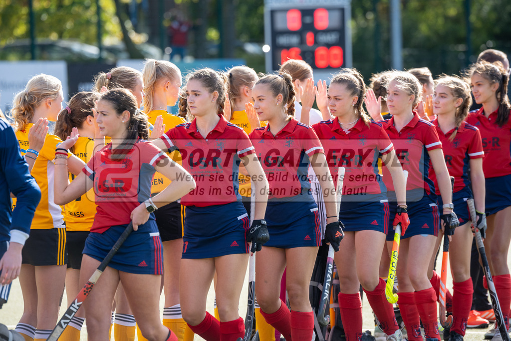 SFE_20231021_0066 | Deutsche Meisterschaft Weibliche U16 Halbfinale Düsseldorfer HC - Harvestehuder THC am 21.10.2023 in Köln (Düsseldorfer Hockeyclub 1905 e.V.), Photo: Stephan Fehrmann 2023 (Sports-Gallery)