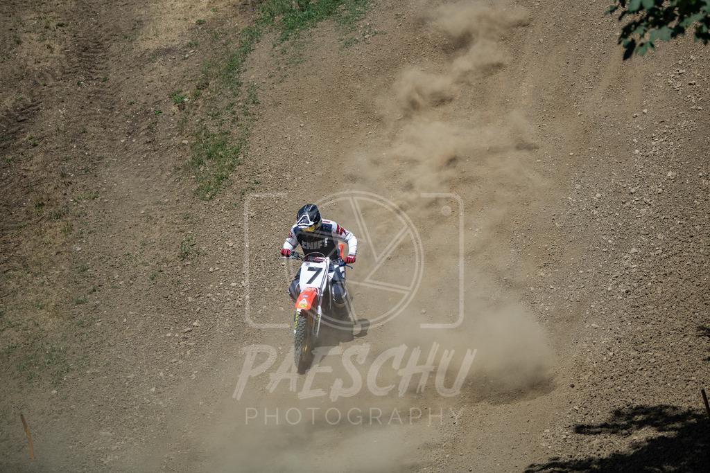 Twin (150) | Paeschuphoto Shop - Wer nicht sucht der auch nicht findet.Ob Motocrossbilder oder von einem besuchtem Spiel, Hauptsache Action. - Realisiert mit Pictrs.com