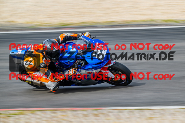 MaZZes_FotoMatrix_230719_9683 | WEISS