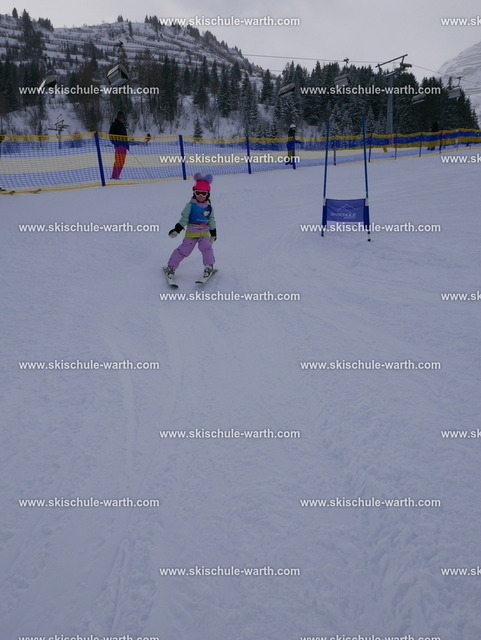 Fine (1) | Photos von der Skischule Warth - Realisiert mit Pictrs.com