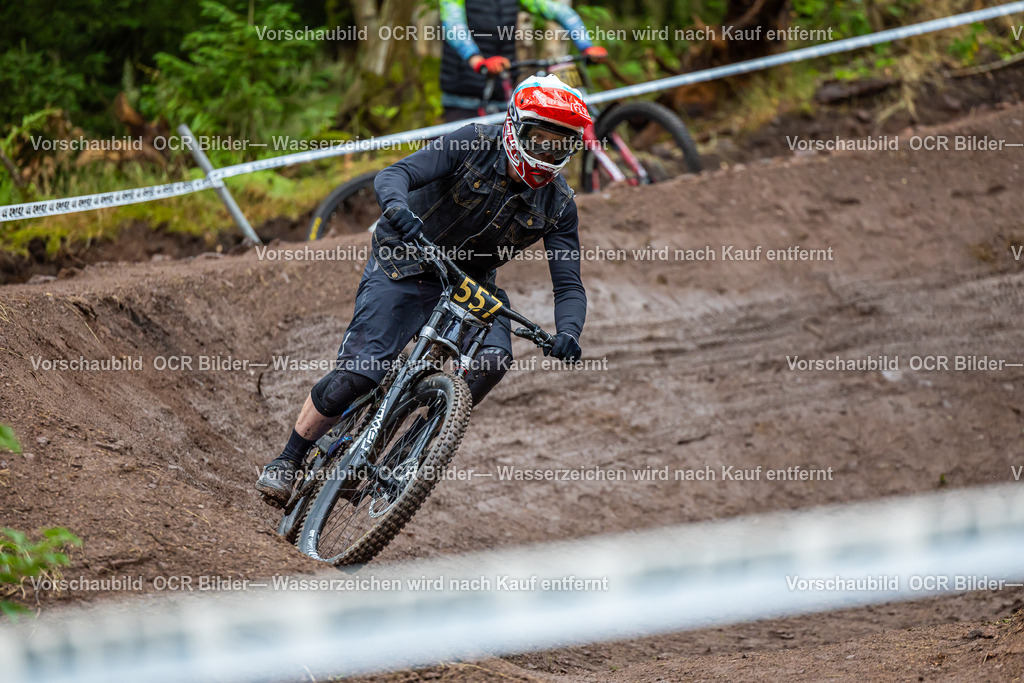 IXS Downhill Ilmenau Samstag R3-7573 | OCR Bilder Fotograf Eisenach Michael Schröder