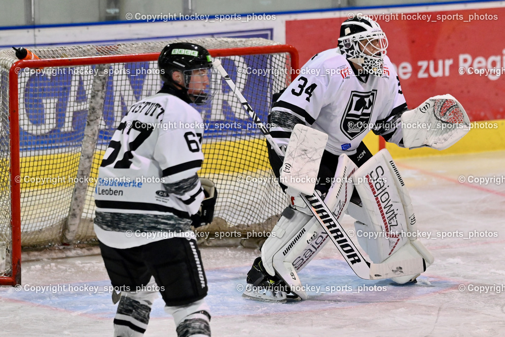 ESC Sparkasse Steindorf vs. LE Kings | #67 Battistutti Mikka LE Kings, #34 Kyllönen Simeoni LE Kings, ESC Sparkasse Steindorf vs. LE Kings, ESC Sparkasse Steindorf vs. LE Kings am 01.11.2025 in Steindorf (Ossiachersee Halle), Austria, (Photo by Bernd Stefan)