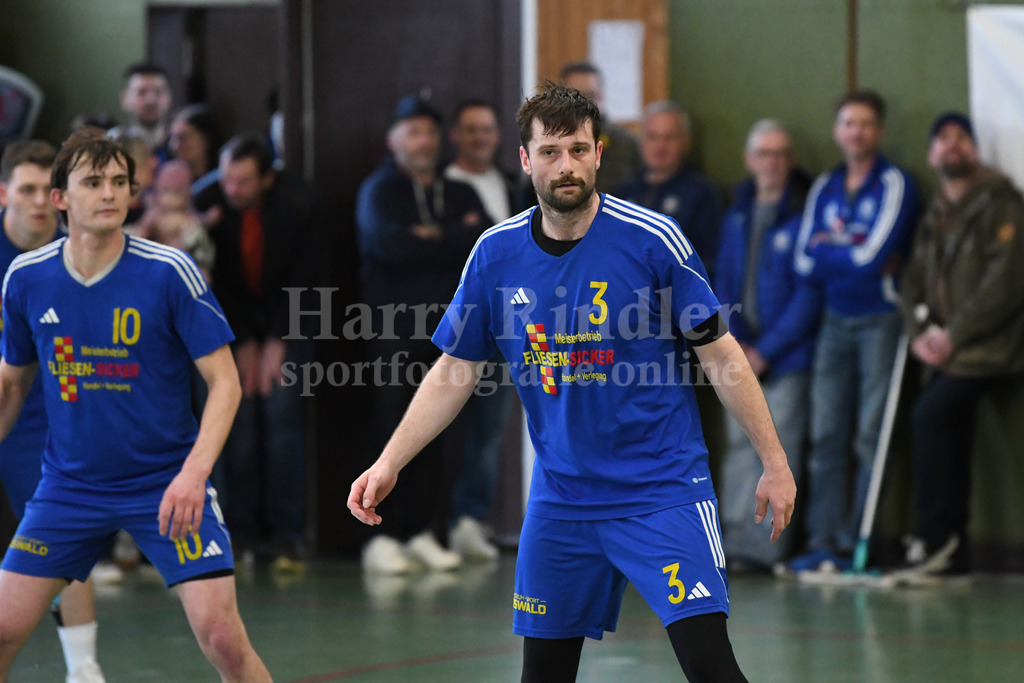 SSG Metten : SC Eching | Abschiedsvorstellung in Metten: Jan Matousik (SSG Metten #3)  - Realisiert mit Pictrs.com