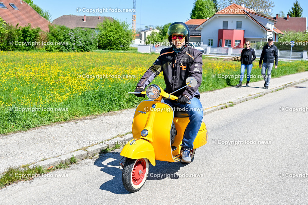 Lets Vespa togehter 2025_ Vespatreffen Neuhofen_ 27.04.2025-180 | 27.04.2025, Neuhofen, Kremsmuenster, AUT, Lets Vespa togehter 2025, Vespatreffen, im Bild Teilnehmer Vespatreffen, Motorsport Stadler©Copyright: Harald Dostal / fodo.media   Alle Bilder honorarfrei