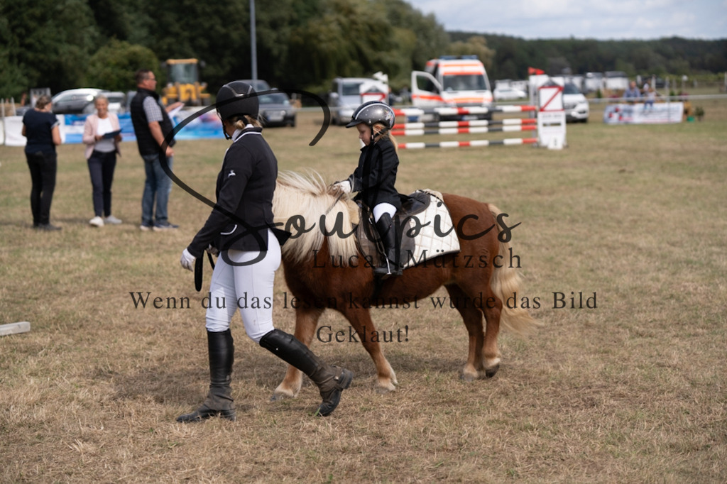 A7V08933 | Turnier/Reitfotograf