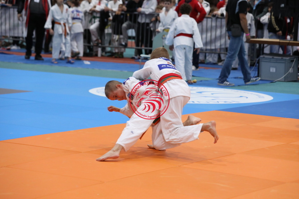 1J7A3082 | Fotos vom Adler Cup - Pictures from Adler Cup

Hier findet Ihr alle Eindrücke und großen Momente der Adler Cup Wochenenden. Here you will find all impressions and great moments of the Adler Cup weekends. - Realisiert mit Pictrs.com