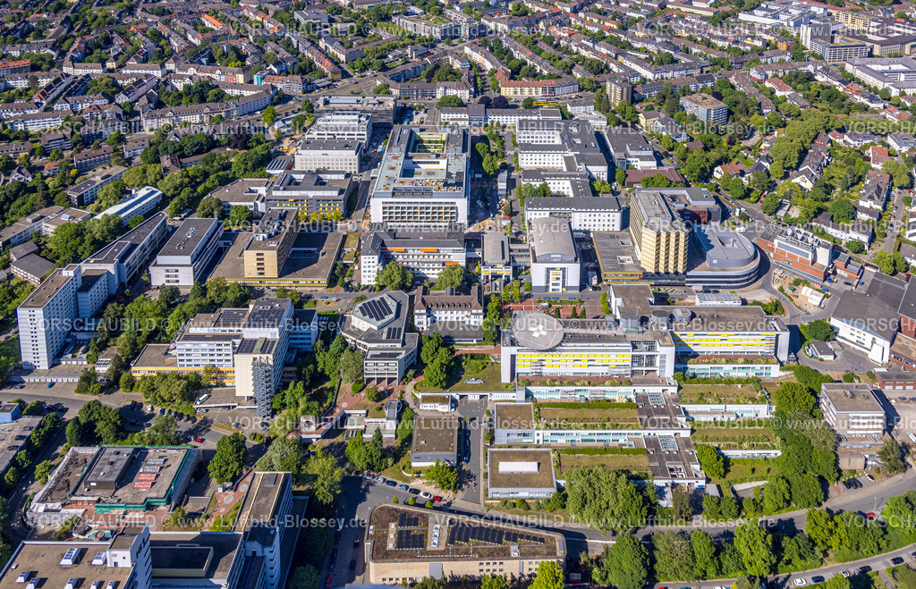 Essen250508389 | Luftbild, Universitätsklinikum Essen, Holsterhausen, Essen, Ruhrgebiet, Nordrhein-Westfalen, Deutschland