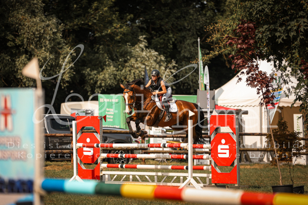 25.SaSpL00307 | Leoni Ertmer Photography - Realisiert mit Pictrs.com