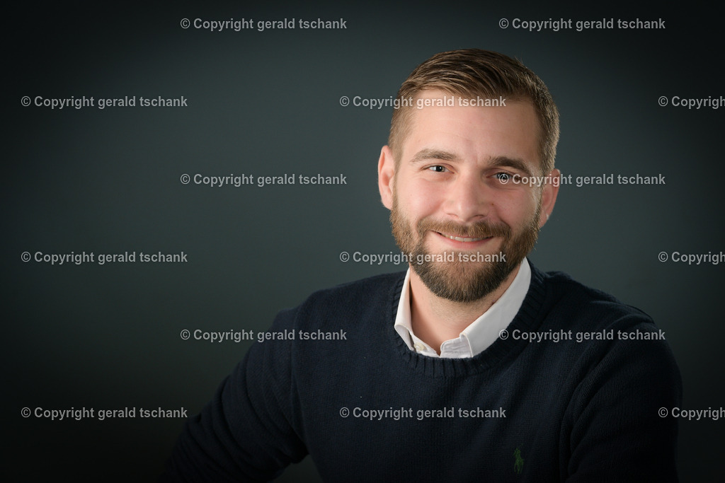 DSC_5902 | Wählen Sie hier bitte Ihr bestes Foto aus, mit diesem Bild wird Ihr Set produziert. Sollten Sie kein Bild wählen oder mehrere suchen wir das Beste aus!