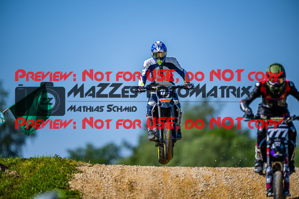 MaZZes_FotoMatrix_230527_2347 | S1+S2