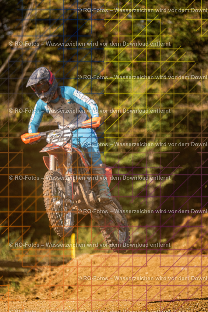 Sechshelden 2026 Sonntag  -2953 | Sportfotografie von RO-Fotos: Motorsport, Motocross, Enduro, Laufveranstaltungen und Triathlon. Professionelle Fotos von Sportlern und Events. - Realisiert mit Pictrs.com