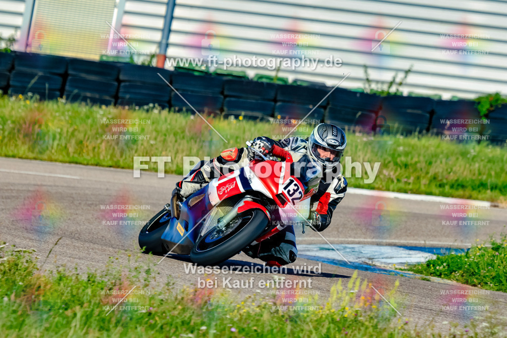 _TOU1506 | Hier findet Ihr Bilder von Touristenfahrten auf der Nürburgring Nordschleife oder von anderen Veranstaltungen die ich besucht habe. Viel Spass beim Durch Schauen 