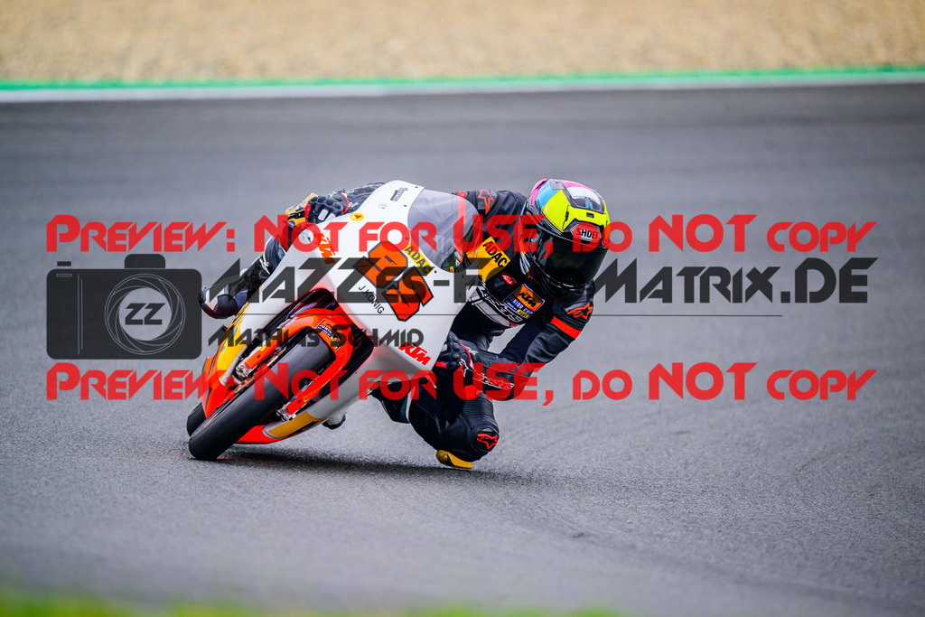 MaZZes_FotoMatrix_240602_6007705_8388 | KTM