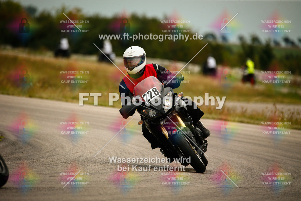 _MOT6797 | Hier findet Ihr Bilder von Touristenfahrten auf der Nürburgring Nordschleife oder von anderen Veranstaltungen die ich besucht habe. Viel Spass beim Durch Schauen 