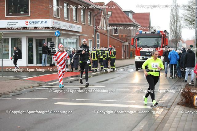 WMLA3463 | Bildershop "Sportfotograf-Oldenburg" mit Fotos von Sportevents in Oldenburg und Umzu. - Realisiert mit Pictrs.com