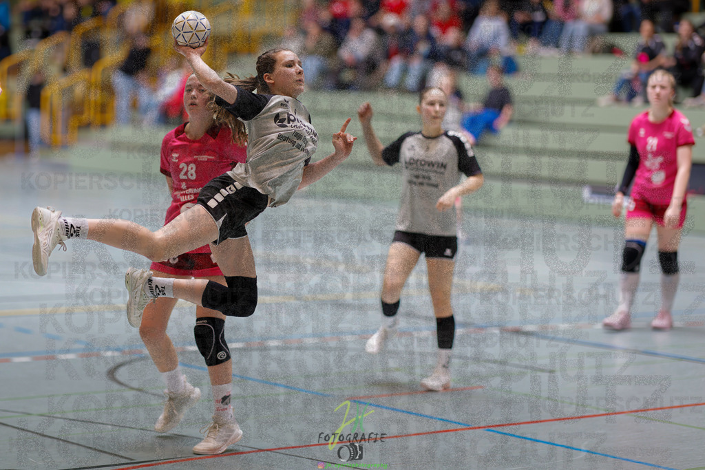 Hessenmeisterschaft wJC - Spiel um Platz 3; TuS Kriftel - SG Schenklengsfeld | Hessenmeisterschaft wJC - Spiel um Platz 3; TuS Kriftel - SG Schenklengsfeld am 22.03.2025 in Biedenkopf (Sporthalle Lahntalschule)Photo © 2025 - Jörg Heinrich - Realisiert mit Pictrs.com