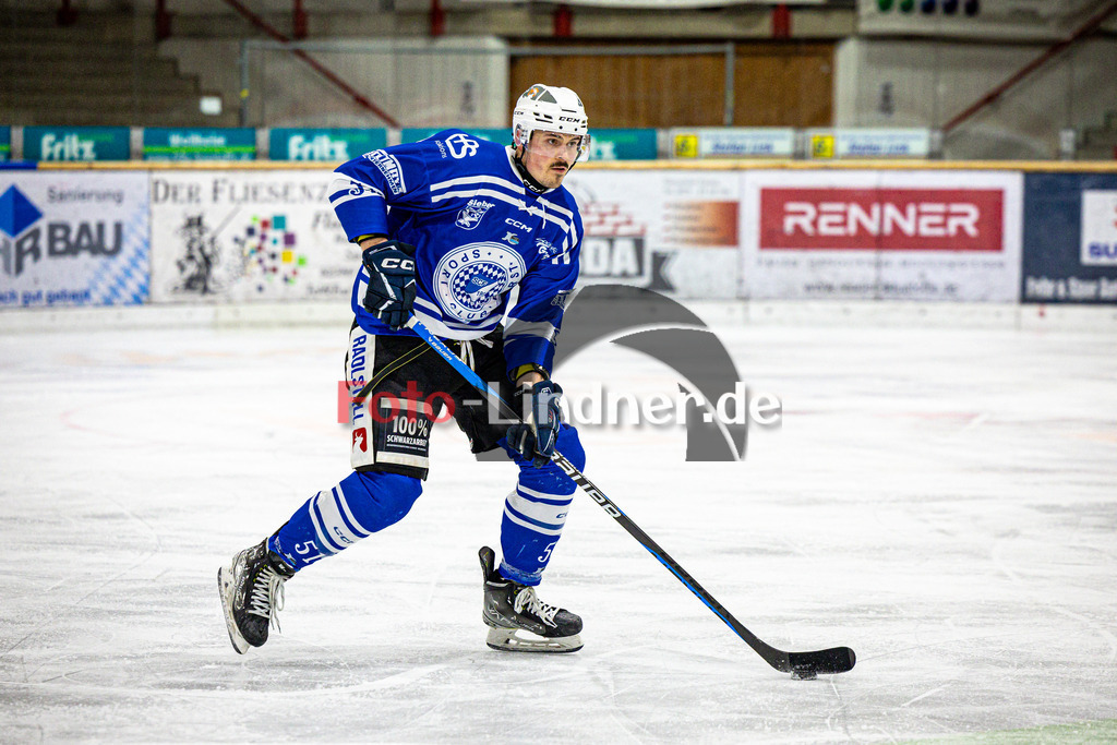 SC Forst NATURE BOYS gegen ESC Hassfurt HAWKS | Eishockey Landesliga Herren Playoffs 2024/25 - Spiel 2 von 4, SC Forst NATURE BOYS gegen ESC Hassfurt HAWKS, 20250222,Maximilian BRAUER (Nature Boyz 51) in Aktion, Freisteller,2025-02-22 in Peißenberg (Eisstadion Peißenberg)Maximilian BRAUER (Nature Boyz 51)Copyright: WolfgangxLindner foto-lindner.de