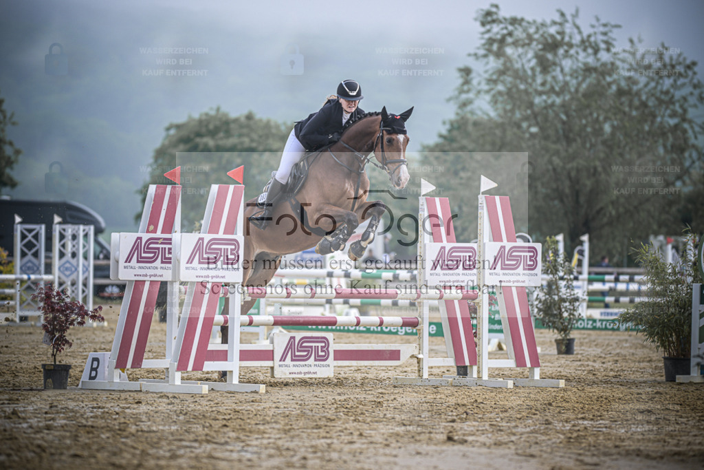 20240511-DOS_1844 | Entdecke hochwertige Reitturnierfotos von Foto Oger. Professionell, emotional und authentisch – jetzt Lieblingsmomente im Shop bestellen. - Realisiert mit Pictrs.com