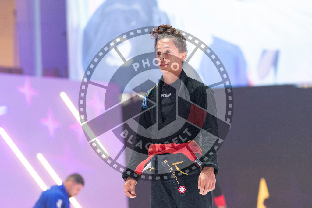 20231109PBB3378 | Fighters compete during the AJP World Professional Championship in the Mubadala Arena in Abu Dhabi, Arab United Emirates, on November 9, 2023.