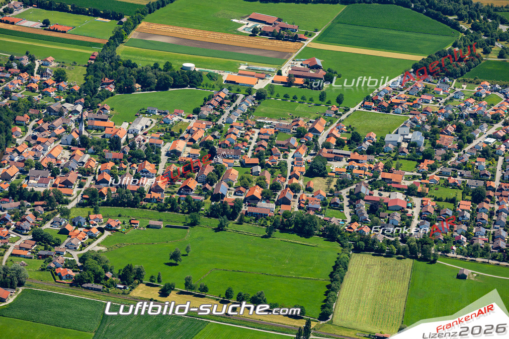 Aktuelles Luftbild von  Wielenbach - Die Luftaufnahme wurde 2022 mittels UL-Flugzeug erstellt ( keine Drohne ) - hochauflösende Kamera-Systeme von  Canon -Beste Qualität - Für grossformatige Ausdrucke geeignet. Die Geschenkidee !