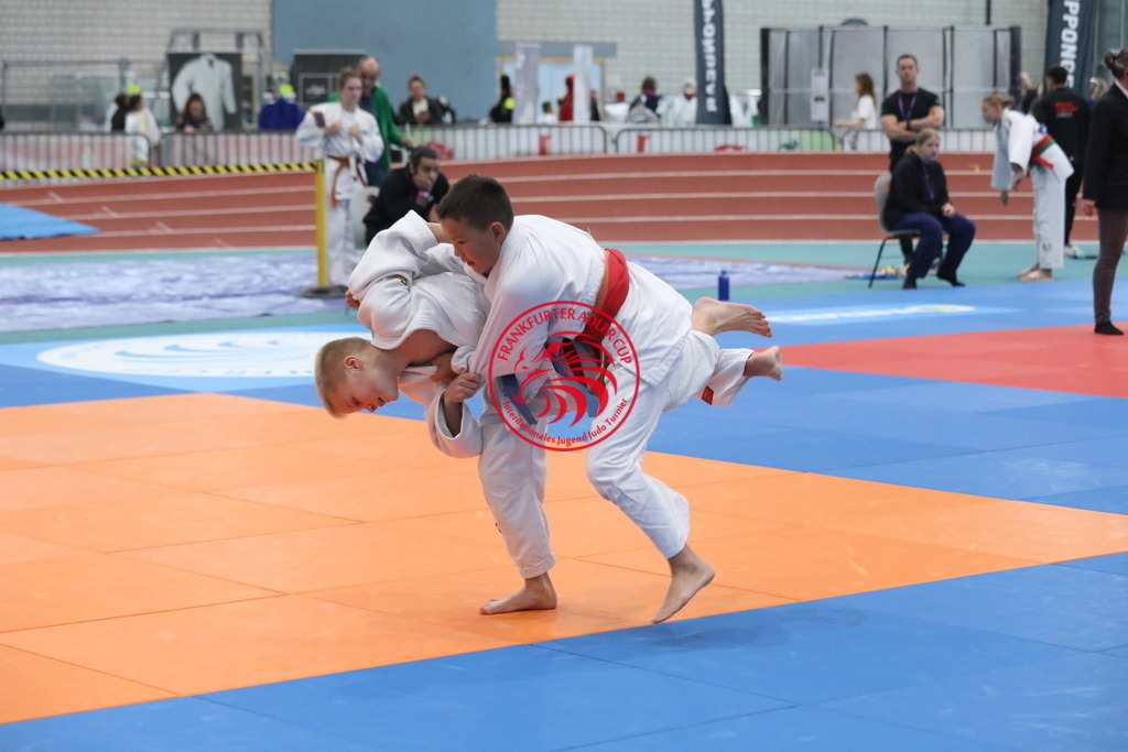 1J7A2329 | Fotos vom Adler Cup - Pictures from Adler Cup

Hier findet Ihr alle Eindrücke und großen Momente der Adler Cup Wochenenden. Here you will find all impressions and great moments of the Adler Cup weekends. - Realisiert mit Pictrs.com