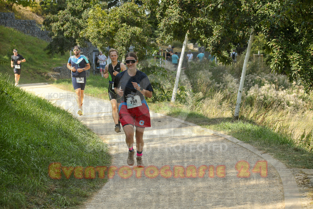 250824_1452_EX1_7881 | Sportfotografie im Rhein-Sieg Kreis, Köln, Bonn, NRW, Rheinland Pfalz, Hessen, etc. Unser Tätigkeitsfeld umfasst den Laufsport vom Volkslauf über den Marathon, Duathlon, Triathon bis zum Ultralauf wie Kölnpfad Ultra oder Schindertrail.