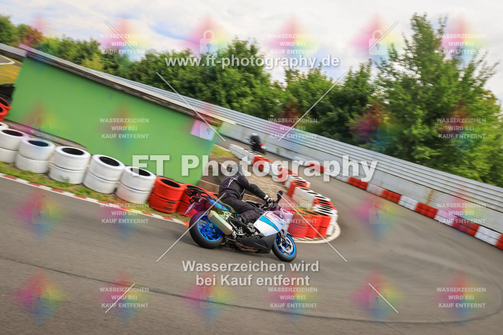 _DSK2834 | Hier findet Ihr Bilder von Touristenfahrten auf der Nürburgring Nordschleife oder von anderen Veranstaltungen die ich besucht habe. Viel Spass beim Durch Schauen 