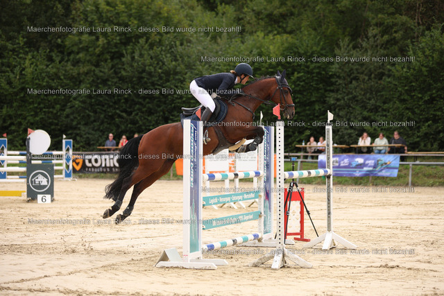 HG9A0838 | laurarinckfotografie - Realisiert mit Pictrs.com